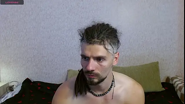 Aestheticguy101 online show from 09-14-25, 11:20