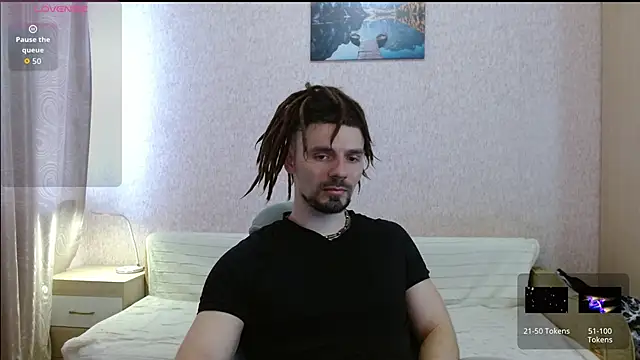 Aestheticguy101 online show from 04-19-26, 08:13