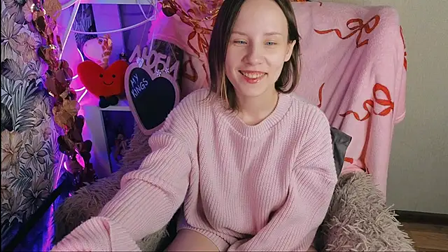 Snapshot of sarakaell chatting on 02-11-26, 08:03 sarakaell online show from 02-11-26, 08:03