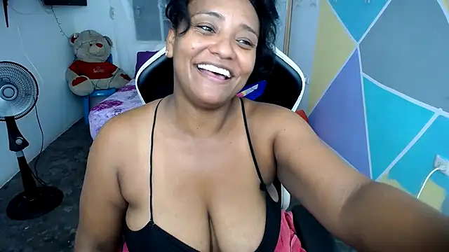 marysol83 online show from 01-05-25, 05:41