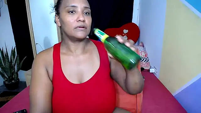 marysol83 online show from 03-02-25, 06:51