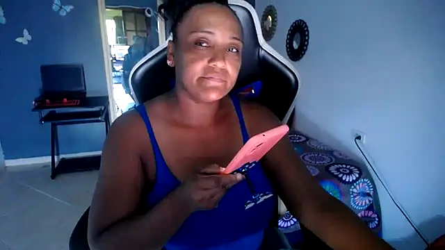 marysol83 online show from 04-12-26, 03:50