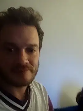 Snapshot of Mia-Sweet2002 chatting on 02-19-26, 10:50 Mia-Sweet2002 online show from 02-19-26, 10:50