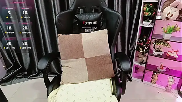 Yuki-yio online show from 01-10-26, 01:18