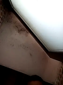 Snapshot of CRHYSTEL chatting on 10-31-25, 10:16 CRHYSTEL online show from 10-31-25, 10:16