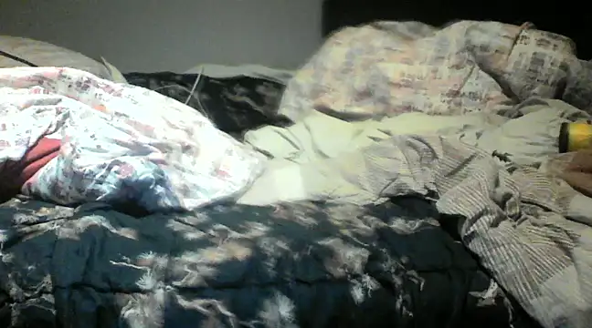 Snapshot of sexylover2525 chatting on 03-21-25, 09:12 sexylover2525 online show from 03-21-25, 09:12