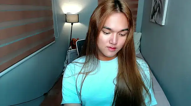 MoaningKylie online show from 12-19-24, 04:13