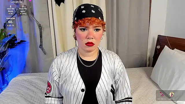 Amy art online show from 10-25-25, 08:58