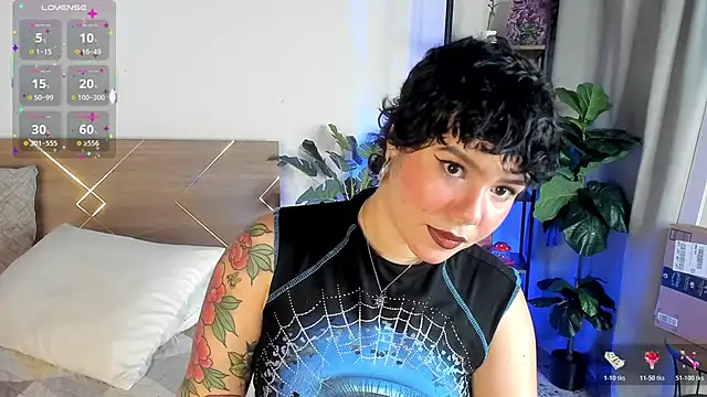 Snapshot of Amy_art chatting on 04-26-26, 10:07 Amy art online show from 04-26-26, 10:07