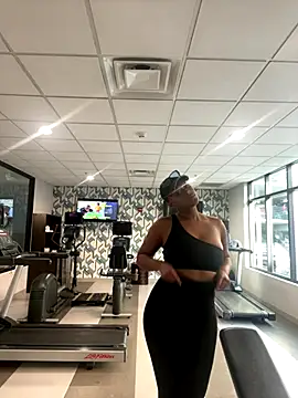 Snapshot of HoneyDripHer chatting on 09-29-25, 02:00 HoneyDripHer online show from 09-29-25, 02:00