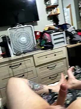 Snapshot of grizzlybearcody chatting on 01-12-26, 11:21 grizzlybearcody online show from 01-12-26, 11:21