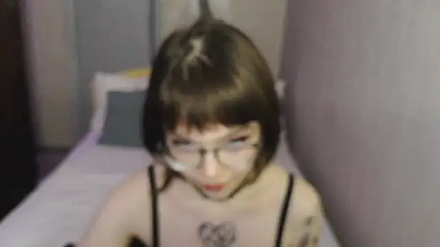 MayGler online show from 04-13-26, 05:29