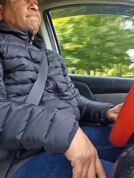 Snapshot of Yedriserna chatting on 10-24-25, 02:46 Yedriserna online show from 10-24-25, 02:46