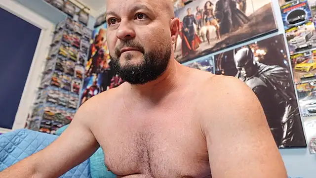 Muscle Bear online show from 06-12-26, 03:27