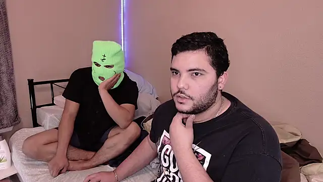 Bruno x Alex online show from 01-10-26, 05:20