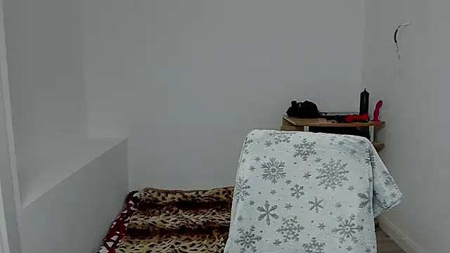 sexxymuscles4u online show from 12-12-24, 09:40