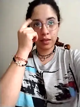 EmmaMelissa0521 online show from 11-01-25, 10:23