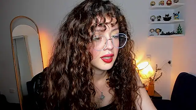 Cassandra Caiin online show from 03-30-26, 06:47