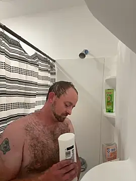 Snapshot of smokeymt420 chatting on 09-13-25, 12:32 smokeymt420 online show from 09-13-25, 12:32