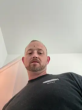 Snapshot of smokeymt420 chatting on 09-18-25, 08:11 smokeymt420 online show from 09-18-25, 08:11