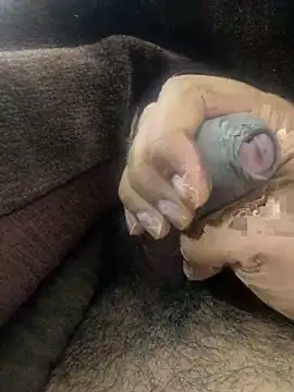 Snapshot of bigshow112 chatting on 01-15-26, 01:43 bigshow112 online show from 01-15-26, 01:43