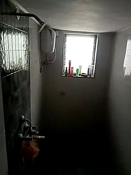 Snapshot of SimplyKarthik09 chatting on 11-01-25, 05:42 SimplyKarthik09 online show from 11-01-25, 05:42