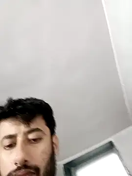 Snapshot of SimplyKarthik09 chatting on 11-09-25, 05:39 SimplyKarthik09 online show from 11-09-25, 05:39