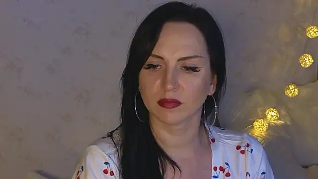 Snapshot of lily_conor chatting on 12-03-24, 03:00 lily conor online show from 12-03-24, 03:00