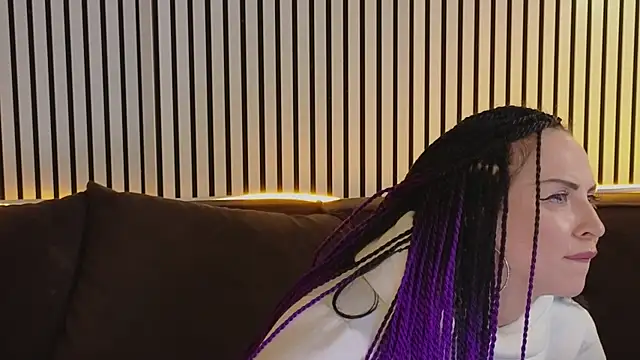 Snapshot of lily_conor chatting on 03-16-25, 09:05 lily conor online show from 03-16-25, 09:05