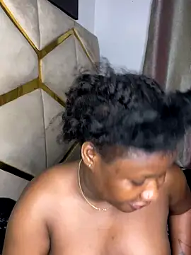 catty3232 online show from 10-22-25, 08:52