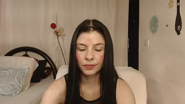 Estefani 32 online show from 09-26-25, 04:44