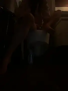 Flossy Vettie online show from 03-12-25, 07:59