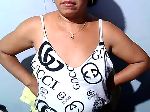 Snapshot of yummytitsxxx168 chatting on 02-22-26, 03:07 yummytitsxxx168 online show from 02-22-26, 03:07