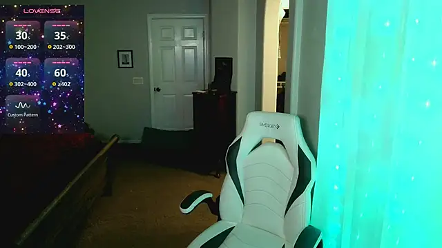 britteebee online show from 11-09-25, 08:34