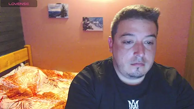 Snapshot of antonycruz chatting on 03-02-26, 12:35 antonycruz online show from 03-02-26, 12:35