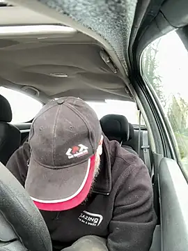 Snapshot of jim470 chatting on 01-31-25, 01:34 jim470 online show from 01-31-25, 01:34