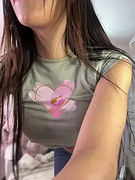 Emmily 19 online show from 02-06-25, 02:33