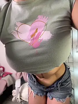 Emmily 19 online show from 02-12-25, 10:59