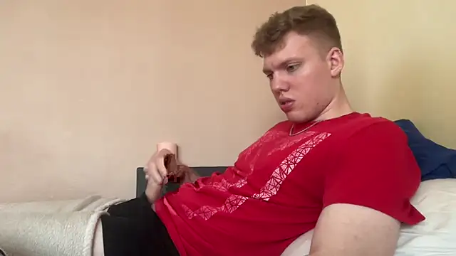 sexybooii6968 online show from 04-17-26, 11:46