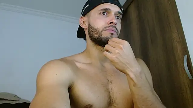 Snapshot of Noah_jhonsonn chatting on 05-28-26, 03:31 Noah jhonsonn online show from 05-28-26, 03:31