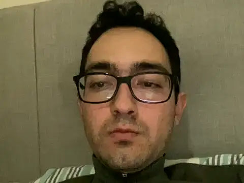 freshmanxxl98 online show from 03-10-25, 07:07