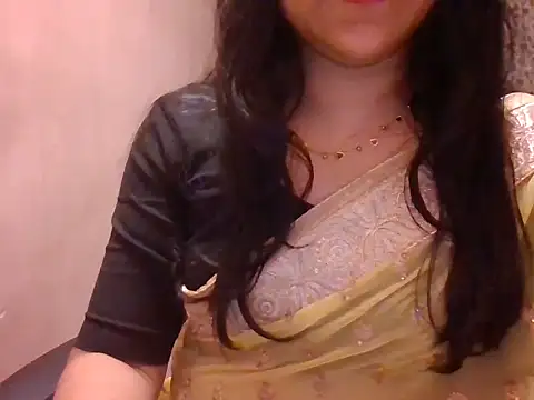 Snapshot of Pinky_4 chatting on 06-09-26, 05:57 Pinky 4 online show from 06-09-26, 05:57
