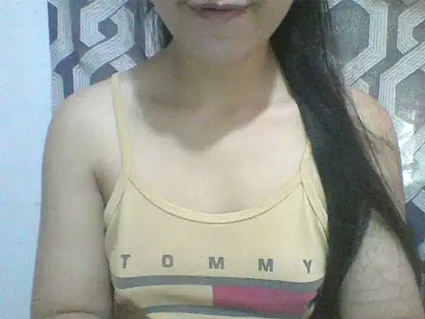 Snapshot of spankmybootyxxx chatting on 10-31-25, 12:44 spankmybootyxxx online show from 10-31-25, 12:44