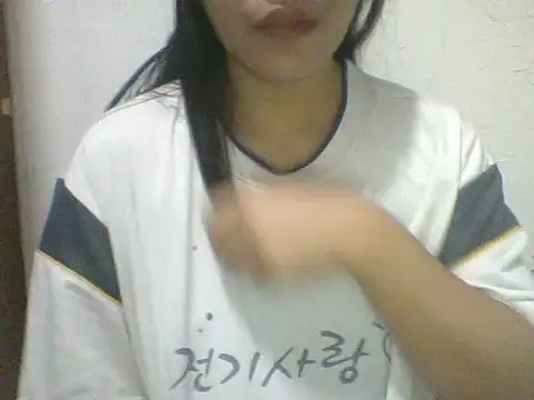 Snapshot of spankmybootyxxx chatting on 01-14-26, 08:47 spankmybootyxxx online show from 01-14-26, 08:47