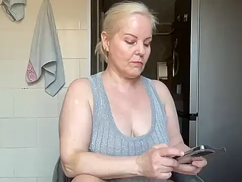 milaja online show from 04-18-26, 12:42