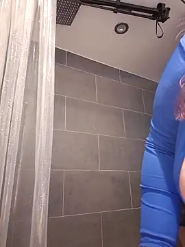 Snapshot of Cutegothcrybabyx chatting on 03-22-26, 09:40 Cutegothcrybabyx online show from 03-22-26, 09:40