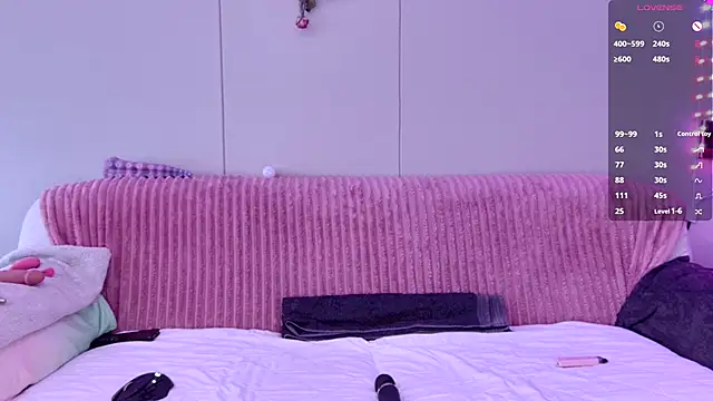 Snapshot of ScarletCarnal chatting on 11-09-25, 09:07 ScarletCarnal online show from 11-09-25, 09:07