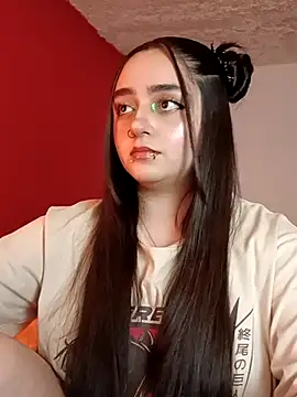 IvonneT online show from 11-02-25, 09:39