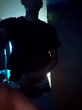 Snapshot of BIG-CkD_F chatting on 01-07-25, 10:19 BIG-CkD F online show from 01-07-25, 10:19