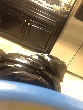 Snapshot of BIG-CkD_F chatting on 02-05-25, 05:53 BIG-CkD F online show from 02-05-25, 05:53